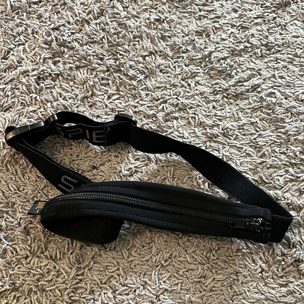 Spibelt in black